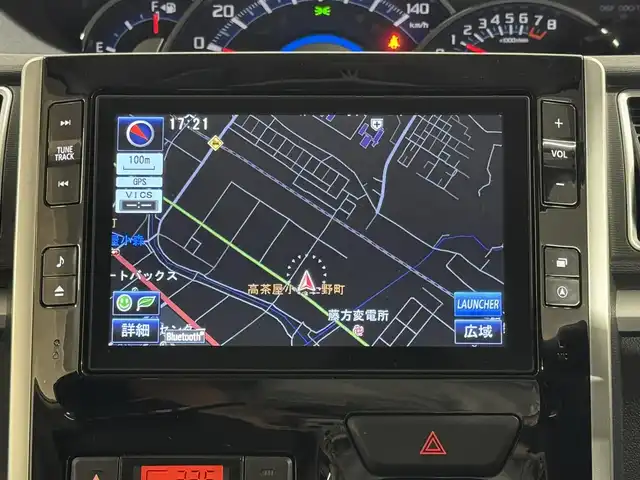 ダイハツ タント カスタム RS SA 三重県 2014(平26)年 2.1万km ブライトシルバーメタリック ガソリン・ターボ/FF/インパネCVT/純正 8インチナビ NSZN-W64DB/（CD/DVD/FM/AM/）/パノラマモニター（全周囲カメラ）/両側パワースライドドア/ドラレコ 前方/スマートアシスト/〇衝突回避支援システム/・衝突回避支援ブレーキ（対車両・対歩行者）/・衝突警報（対車両・対歩行者）/○横滑り防止装置/装備/・プッシュスタート/・スマートキーシステム/・LEDヘッドランプ/・フロントフォグランプ/・フルオートエアコン/・横滑り防止機能/・純正15inAW/・純正フロアマット/・取/ナビ取/・スマートキーx1、メカキーx2/など