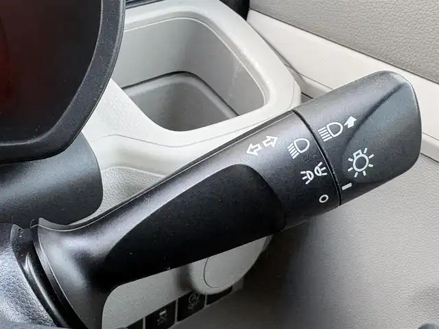 ダイハツ ムーヴ L SAⅡ 埼玉県 2017(平29)年 4.9万km ファイアークォーツレッドM ・アイドリングストップ/・ディスプレイオーディオ/・BT　DVD/・バックソナー/・保証書/・取説