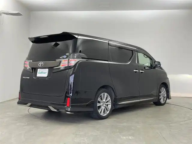 トヨタ ヴェルファイア Z Aエディション ゴールデンアイズ 埼玉県 2016(平28)年 11.5万km バーニングブラッククリスタルシャインガラスフレーク サンルーフ/純正10インチナビ/ CD DVD 地デジTV Bluetooth/バックカメラ/フリップダウンモニター/プリクラッシュセーフティー/レーンディパーチャーアラート/クルーズコントロール/両側パワースライドドア/モデリスタエアロ/ハーフレザーシート/LEDオートライト/ETC2.0