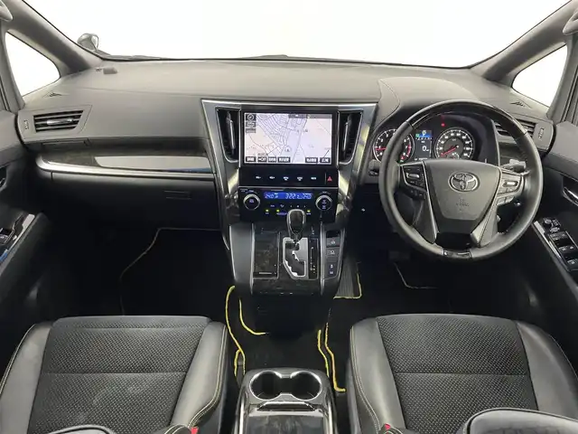 トヨタ ヴェルファイア Z Aエディション ゴールデンアイズ 埼玉県 2016(平28)年 11.5万km バーニングブラッククリスタルシャインガラスフレーク サンルーフ/純正10インチナビ/ CD DVD 地デジTV Bluetooth/バックカメラ/フリップダウンモニター/プリクラッシュセーフティー/レーンディパーチャーアラート/クルーズコントロール/両側パワースライドドア/モデリスタエアロ/ハーフレザーシート/LEDオートライト/ETC2.0