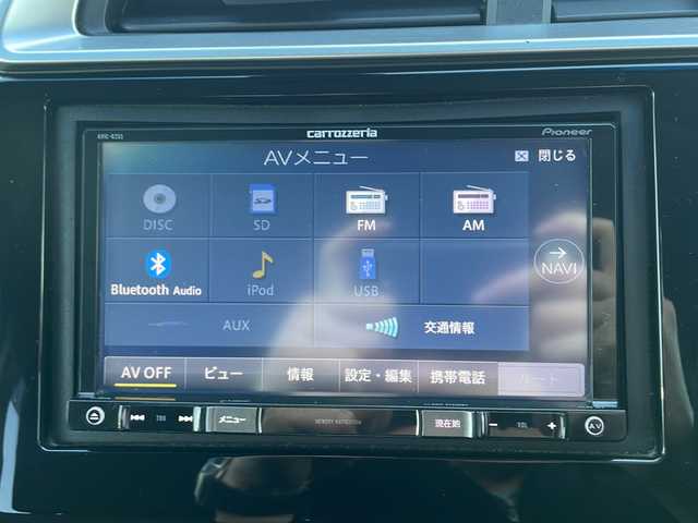 ホンダ フィット ハイブリット Fパッケージ 道東・釧路十勝 2016(平28)年 10.8万km タフホワイトⅡ 4WD/社外メモリナビ　/ＤＶＤ再生　/Ｂｌｕｅｔｏｏｔｈ　/ＥＴＣ　/バックカメラ　/横滑り防止装置/アイドリングストップ/スマートキー　/プッシュスタート　/社外１５インチアルミホイール　/社外フロアマット/サマータイヤ積み込み/・185/60/R15/・溝4ミリ