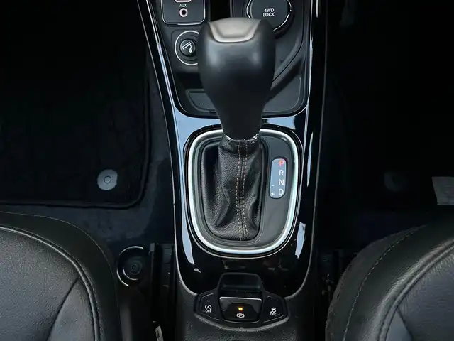 クライスラー・ジープ ジープ コンパス 石川県 2020(令2)年 1.9万km 黒 4WD/純正メモリナビ/　Bluetooth・AM/FM・USB・AUX/Beats Audioプレミアムサウンドシステム/フルセグTV/ETC2.0/バックカメラ/前後ドライブレコーダー/アダプティブクルーズコントロール/シートヒーター（D+N席）/パワーシート（D席）/シートヒーター/ルーフレール/アンチロック・ブレーキ・システム/衝突被害軽減システム/横滑り防止装置/前後コーナーセンサー/レーンキープアシスト/盗難防止装置/パーキングアシスト/アイドリングストップ/エアバッグ（W+サイド）/カーテンエアバッグ/純正アルミホイール/スマートキー