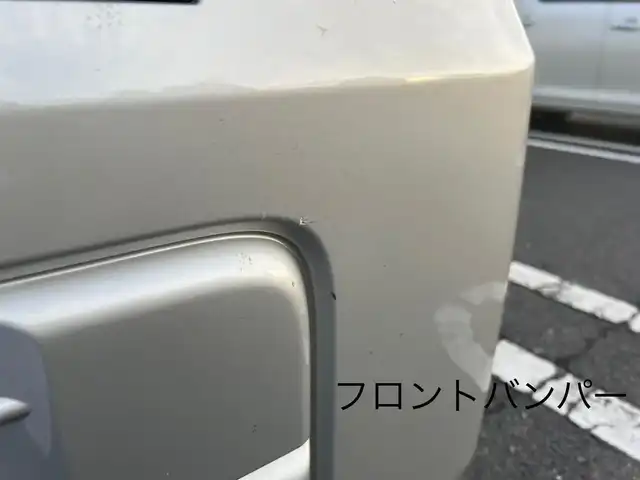 スズキ エブリイ PC 三重県 2023(令5)年 4万km シルキーシルバーメタリック 5MT/ETC/社外ディスプレイオーディオ（Bluetooth/SD/Android　Auto/Apple CarPlay/AM/FM/USB）/ドライブレコーダー（前後）/スズキセーフティサポート（デュアルカメラブレーキサポート/誤発進抑制/後方誤発進抑制/後退時ブレーキサポート/車線逸脱警報/ふらつき警報/先行車発進お知らせ/ハイビームアシスト/エマージェンシーストップシグナル/ヒルホールドコントロール）/バックセンサー（リア）/USB電源ソケット/ボディ同色ドアミラー（電動格納機能/助手席側サイドアンダーミラー付）/ファブリックシート/ヘッドレスト別体シート（前後）/シートバックポケット（助手席）/自発光式アナログメーター/タコメーター/スペアキー