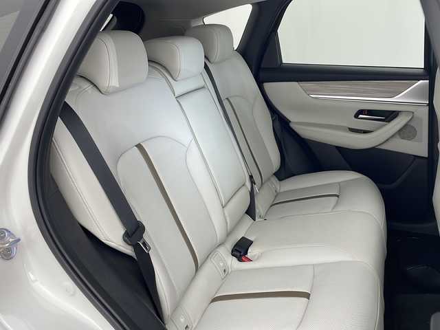 マツダ ＣＸ－６０ XD HV エクスクルーシブモダン 兵庫県 2023(令5)年 2.6万km ロジウムホワイトプレミアムメタリック ・純正ナビ/BT/USB/TV/HDMI/AppleCarPlay/AndroidAuto/・BOSE/・360°ビューモニター/・前後ドライブレコーダー/・ビルトインETC/・スマートシティブレーキサポート/・スマートブレーキサポート/・緊急時車線維持支援/・ドライバー異常時対応システム/・誤発進抑制制御/・前後側方接近車両検知/・車線逸脱警報システム/・レーンキープアシストシステム/・ディスタンス＆スピードアラート/・車間制御/・標識認識システム/・ブラインドスポットモニタリング/・降車時警報/・パーキングセンサー/・ヘッドアップディスプレイ/・レザーシート/・前席パワーシート/・運転席メモリーシート/・全席シートヒーター/・前席ベンチレーション/・ワイヤレス充電/・ステアリングヒーター/・パドルシフト/・プッシュスタート