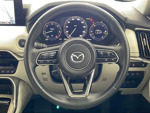 マツダ ＣＸ－６０ XD HV エクスクルーシブモダン 兵庫県 2023(令5)年 2.6万km ロジウムホワイトプレミアムメタリック ・純正ナビ/BT/USB/TV/HDMI/AppleCarPlay/AndroidAuto/・BOSE/・360°ビューモニター/・前後ドライブレコーダー/・ビルトインETC/・スマートシティブレーキサポート/・スマートブレーキサポート/・緊急時車線維持支援/・ドライバー異常時対応システム/・誤発進抑制制御/・前後側方接近車両検知/・車線逸脱警報システム/・レーンキープアシストシステム/・ディスタンス＆スピードアラート/・車間制御/・標識認識システム/・ブラインドスポットモニタリング/・降車時警報/・パーキングセンサー/・ヘッドアップディスプレイ/・レザーシート/・前席パワーシート/・運転席メモリーシート/・全席シートヒーター/・前席ベンチレーション/・ワイヤレス充電/・ステアリングヒーター/・パドルシフト/・プッシュスタート