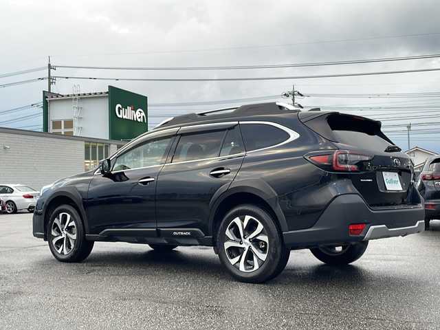 スバル アウトバック リミテッドEX 富山県 2022(令4)年 4.8万km 黒 ｈａｒｍａｎ／ｋａｒｄｏｎスピーカー/アイサイト/衝突軽減ブレーキ/レーンアシスト/レーダークルーズコントロール/サンルーフ/純正ナビ/　CD/DVD/BT/USB/フルセグＴＶ/ＴＶキャンセラー付/ＤＶＤ再生機能有/フロント・サイド・バックカメラ/ＥＴＣ/純正アルミホイール/寒冷地仕様/ドライブレコーダー/ブラウンレザーシート/パワーシート/メモリーシート/全席シートヒーター/ハンドルヒーター/電動リアゲート/コーナーセンサー/LEDオートライト/パドルシフト/ルーフレール/トノカバー/スマートキー/プッシュスタート