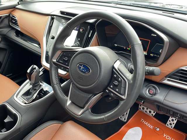 スバル アウトバック リミテッドEX 富山県 2022(令4)年 4.8万km 黒 ｈａｒｍａｎ／ｋａｒｄｏｎスピーカー/アイサイト/衝突軽減ブレーキ/レーンアシスト/レーダークルーズコントロール/サンルーフ/純正ナビ/　CD/DVD/BT/USB/フルセグＴＶ/ＴＶキャンセラー付/ＤＶＤ再生機能有/フロント・サイド・バックカメラ/ＥＴＣ/純正アルミホイール/寒冷地仕様/ドライブレコーダー/ブラウンレザーシート/パワーシート/メモリーシート/全席シートヒーター/ハンドルヒーター/電動リアゲート/コーナーセンサー/LEDオートライト/パドルシフト/ルーフレール/トノカバー/スマートキー/プッシュスタート