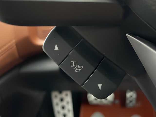 スバル アウトバック リミテッドEX 富山県 2022(令4)年 4.8万km 黒 ｈａｒｍａｎ／ｋａｒｄｏｎスピーカー/アイサイト/衝突軽減ブレーキ/レーンアシスト/レーダークルーズコントロール/サンルーフ/純正ナビ/　CD/DVD/BT/USB/フルセグＴＶ/ＴＶキャンセラー付/ＤＶＤ再生機能有/フロント・サイド・バックカメラ/ＥＴＣ/純正アルミホイール/寒冷地仕様/ドライブレコーダー/ブラウンレザーシート/パワーシート/メモリーシート/全席シートヒーター/ハンドルヒーター/電動リアゲート/コーナーセンサー/LEDオートライト/パドルシフト/ルーフレール/トノカバー/スマートキー/プッシュスタート