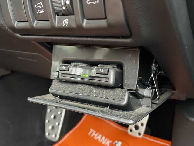 スバル アウトバック リミテッドEX 富山県 2022(令4)年 4.8万km 黒 ｈａｒｍａｎ／ｋａｒｄｏｎスピーカー/アイサイト/衝突軽減ブレーキ/レーンアシスト/レーダークルーズコントロール/サンルーフ/純正ナビ/　CD/DVD/BT/USB/フルセグＴＶ/ＴＶキャンセラー付/ＤＶＤ再生機能有/フロント・サイド・バックカメラ/ＥＴＣ/純正アルミホイール/寒冷地仕様/ドライブレコーダー/ブラウンレザーシート/パワーシート/メモリーシート/全席シートヒーター/ハンドルヒーター/電動リアゲート/コーナーセンサー/LEDオートライト/パドルシフト/ルーフレール/トノカバー/スマートキー/プッシュスタート