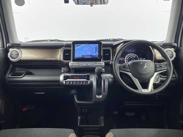 スズキ クロスビー HYBRID MZ 栃木県 2023(令5)年 1.5万km ピュアホワイトP 純正ナビ/・(AM/FM/TV/BT/iPod/CD/DVD)/スズキセーフティサポート/・デュアルセンサーブレーキサポート/・誤発進抑制機能/・車線逸脱抑制機能/・車線逸脱警報機能/・ふらつき警報機能/・先行車発進お知らせ機能/・標識認識機能/禁煙車/ターボ車/コーナーセンサー/アダプティクルーズコントロール/ハーフレザーシート/バックカメラ/前後ドライブレコーダー/ETC/シートヒーター（運転席/助手席）/ワンオーナー/ＬＥＤヘッドライト/純正アルミホイール/電動格納ミラー/アイドリングストップ/スペアキー