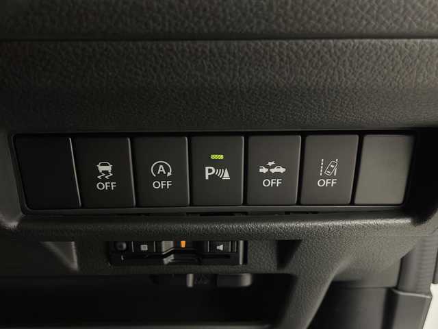 スズキ クロスビー HYBRID MZ 栃木県 2023(令5)年 1.5万km ピュアホワイトP 純正ナビ/・(AM/FM/TV/BT/iPod/CD/DVD)/スズキセーフティサポート/・デュアルセンサーブレーキサポート/・誤発進抑制機能/・車線逸脱抑制機能/・車線逸脱警報機能/・ふらつき警報機能/・先行車発進お知らせ機能/・標識認識機能/禁煙車/ターボ車/コーナーセンサー/アダプティクルーズコントロール/ハーフレザーシート/バックカメラ/前後ドライブレコーダー/ETC/シートヒーター（運転席/助手席）/ワンオーナー/ＬＥＤヘッドライト/純正アルミホイール/電動格納ミラー/アイドリングストップ/スペアキー