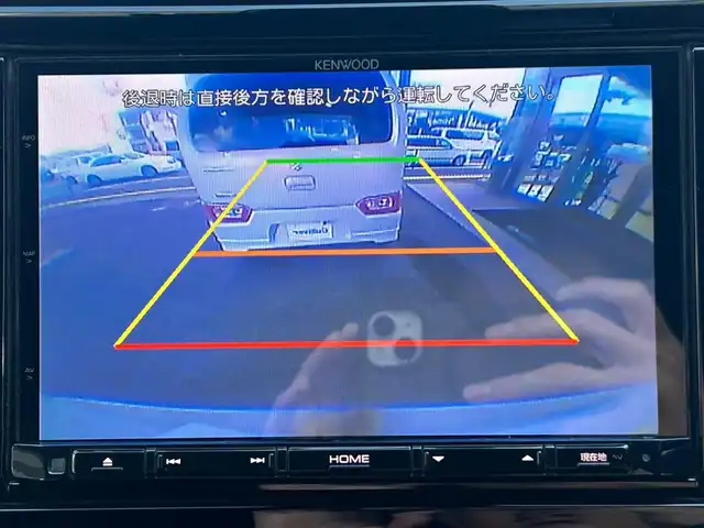 トヨタ ハリアー プレミアム 兵庫県 2018(平30)年 4.6万km ホワイトパールクリスタルシャイン 社外ナビ/(CD/DVD/BT/SD/iPod)/フルセグTV/バックカメラ/ETC/衝突軽減ブレーキ/レーダークルーズコントロール/前後コーナーセンサー/MTモード付AT/D席パワーシート/LEDヘッドライト/オートライト/オートハイビーム/フォグランプ/ハーフレザーシート/電動リアゲート/電動パーキングブレーキ/オートホールド/電動格納ミラー/オートリトラミラー/スマートキー/ドアバイザー/社外フロアマット/純正アルミ１８インチ