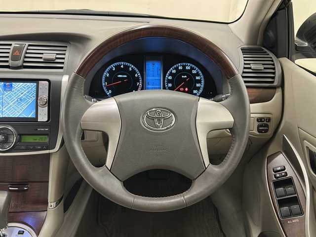 トヨタ プレミオ 1．8X EXパッケージ 道央・札幌 2011(平23)年 2.7万km ブラキッシュレッドマイカ /4WD//純正ナビ(AM・FM・フルセグ・DVD・CD・BT)//寒冷地仕様//パワーシート(D席)//電格ミラー//純正フロアマット//純正AWサマータイヤ//バックカメラ//オートライト//ETC//ドライブレコーダー前後