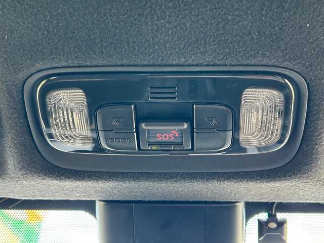 トヨタ ヤリス X 山口県 2022(令4)年 15.7万km スーパーホワイトⅡ ワンオーナー/純正DVD/CD/USB/BT/Miracast/ステアリングスイッチ/オートライト/オートハイビーム/ヘッドライトレベライザー/衝突被害軽減ブレーキ/LDA/横滑り防止/純正キーレス/純正フロアマット/純正ドアバイザー/ETC/電動格納ウインカードアミラー(オート機能付き)