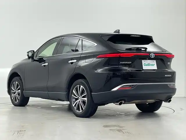 トヨタ ハリアー ハイブリッド G 岐阜県 2021(令3)年 4.6万km ブラック 純正8インチディスプレイオーディオ/（AM/FM/Bluetooth）/バックカメラ/レーダークルーズコントロール/パワーバックドア/ハーフレザーシート/オートハイビーム/ステアリングスイッチ/LEDライト/運転席パワーシート/ビルトインETC/スマートキー/プッシュスタート