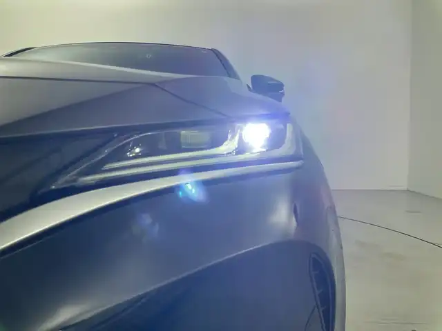トヨタ ハリアー ハイブリッド G 岐阜県 2021(令3)年 4.6万km ブラック 純正8インチディスプレイオーディオ/（AM/FM/Bluetooth）/バックカメラ/レーダークルーズコントロール/パワーバックドア/ハーフレザーシート/オートハイビーム/ステアリングスイッチ/LEDライト/運転席パワーシート/ビルトインETC/スマートキー/プッシュスタート