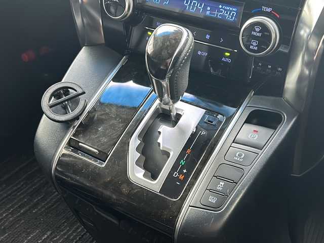 トヨタ アルファード S 滋賀県 2016(平28)年 10万km ホワイトパールクリスタルシャイン ALPINEナビ/　【AM・FM/TV/DISC/Bluetooth/SD】/ALPINEフリップダウンモニタ/バックカメラ/両側パワースライドドア/クリアランスソナー/シートカバー/横滑り防止システム/nanoe/電格ミラー/ウィンカーミラー/ドライブレコーダー/ETC