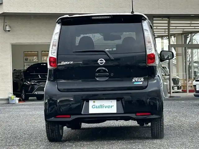 日産 デイズ HWS X Vセレ +SeftyⅡ 宮城県 2015(平27)年 7.6万km ブラック 社外ＳＤナビ（ＢＴ、ワンセグＴＶ、ラジオ、ＤＶＤ、CD、SD）//社外ＡＷ//純正フロアマット//バックカメラ//横滑り防止機能//プリクラッシュセーフティ//スマートキー//アイドリングストップ//プッシュスタート