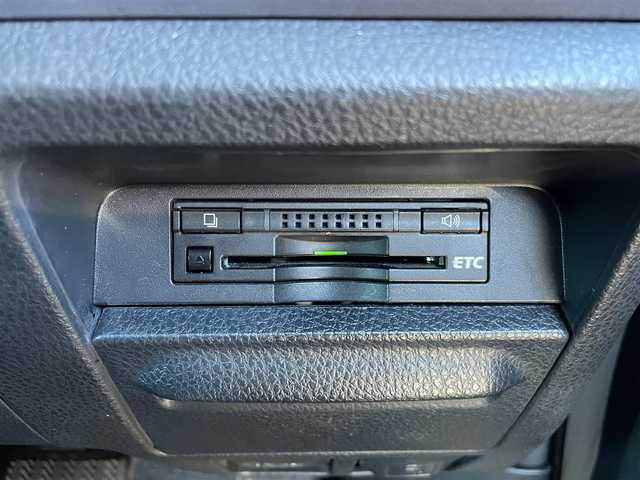 トヨタ ヴォクシー ZS 千葉県 2014(平26)年 8.1万km ホワイトパールクリスタルシャイン 両側パワースライドドア/社外ナビ（NSZT-Y62G）/　CD/DVD/Bluetooth/フルセグ/バックカメラ/ETC/LEDオートライト/フォグライト/16インチアルミホイール/ロールサンシェード/ウィンカーミラー/スペアキー/ワンオーナー