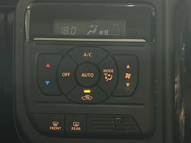 スズキ スペーシア カスタム HYBRID XS ターボ 沖縄県 2024(令6)年 1.7万km フェニックスレッドパール/ブルーイッシュブラックパール 禁煙車　/純正９インチナビ　/BT/フルセグTV/ラジオ/カープレイ/全方位カメラ　/社外ドライブレコーダー　/レーダークルーズコントロール/ステアリングヒーター　/オートホールド/ヘッドアップディスプレイ　/レザーシートカバー　/シートヒーター　/オットマン　/両側パワースライドドア　/衝突軽減　/前後コーナーセンサー/純正LEDヘッドライト