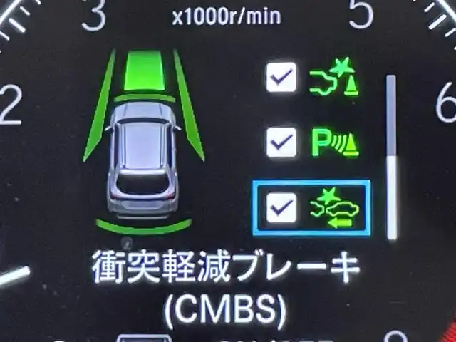 ホンダ ＷＲ－Ｖ Z ブラックスタイル 愛知県 2025(令7)年 0.2万km プラチナホワイトパール 純正９インチナビ/衝突軽減ブレーキ/レーダークルーズコントロール/路外逸脱抑制機能/パーキングセンサー/踏み間違え防止システム/パドルシフト/バックカメラ/ハーフレザーシート/ビルトインＥＴＣ/アクセサリーソケット/USB入力端子/純正フロアマット/純正17インチアルミホイール/ISOFIX