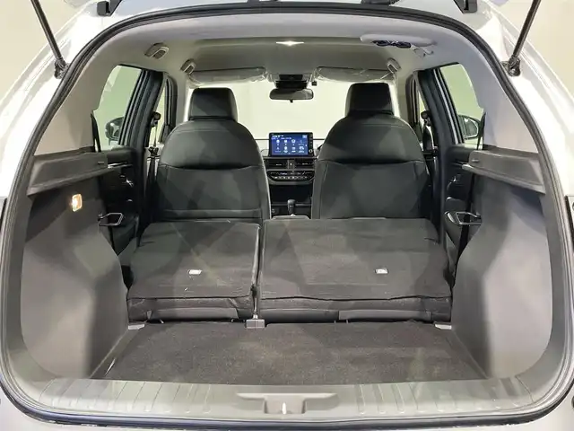 ホンダ ＷＲ－Ｖ Z ブラックスタイル 愛知県 2025(令7)年 0.2万km プラチナホワイトパール 純正９インチナビ/衝突軽減ブレーキ/レーダークルーズコントロール/路外逸脱抑制機能/パーキングセンサー/踏み間違え防止システム/パドルシフト/バックカメラ/ハーフレザーシート/ビルトインＥＴＣ/アクセサリーソケット/USB入力端子/純正フロアマット/純正17インチアルミホイール/ISOFIX