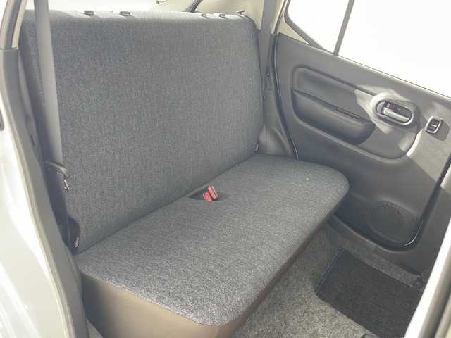 スズキ アルト ハイブリッドS 沖縄県 2022(令4)年 5.8万km ソフトベージュメタリック 社外ディスプレイオーディオ　（FH-8500DVS）/ＡＭ／ＦＭ　/Ｂｌｕｅｔｏｏｔｈ　/ＡＵＸ　/シートヒーター　/前後ドラレコ　/コーナーセンサー　/アイドリングストップ　/電格ミラー　/衝突被害軽減　/横滑り防止装置　/盗難装置　/オートライト/純正フロアマット/保証書/取扱説明書