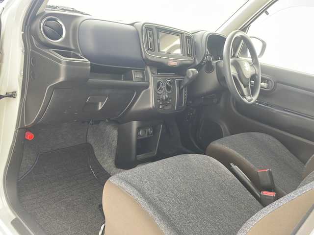 スズキ アルト ハイブリッドS 沖縄県 2022(令4)年 5.8万km ソフトベージュメタリック 社外ディスプレイオーディオ　（FH-8500DVS）/ＡＭ／ＦＭ　/Ｂｌｕｅｔｏｏｔｈ　/ＡＵＸ　/シートヒーター　/前後ドラレコ　/コーナーセンサー　/アイドリングストップ　/電格ミラー　/衝突被害軽減　/横滑り防止装置　/盗難装置　/オートライト/純正フロアマット/保証書/取扱説明書