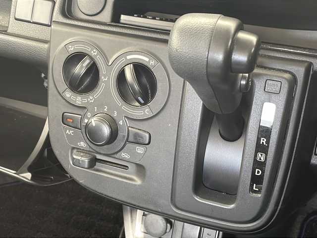 スズキ アルト ハイブリッドS 沖縄県 2022(令4)年 5.8万km ソフトベージュメタリック 社外ディスプレイオーディオ　（FH-8500DVS）/ＡＭ／ＦＭ　/Ｂｌｕｅｔｏｏｔｈ　/ＡＵＸ　/シートヒーター　/前後ドラレコ　/コーナーセンサー　/アイドリングストップ　/電格ミラー　/衝突被害軽減　/横滑り防止装置　/盗難装置　/オートライト/純正フロアマット/保証書/取扱説明書