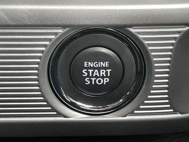 スズキ スペーシア ギア HYBRID XZターボ 道央・札幌 2021(令3)年 2万km クールカーキパールメタリック/ガンメタリック2トーン ４WD/社外オーディオ/CD/USB/AUX/BT/衝突被害軽減ブレーキ/横滑り防止装置/レーダークルーズコントロール/レーンキープアシスト/リヤパーキングセンサー/ビルトインETC/ドライブレコーダー/アイドリングストップ/両側パワースライドドア/前席シートヒーター/革巻きステアリング/ステアリングリモコン/パドルシフト/レーダー探知機/プッシュスタート/スマートキー/LEDヘッドライト/オートライト/オートハイビーム/フォグランプ/電動格納ミラー/ヒーテッドドアミラー/ウィンカーミラー/純正フロアマット/ドアバイザー/スペアキー/純正エンジンスターター/純正AW付冬タイヤ積込/155/65/R14/2023年/山8mm