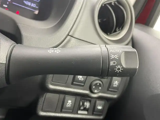 日産 ノート e－パワー X 岡山県 2018(平30)年 4.1万km ガーネットレッド 純正SDナビ/型番:MM318D-W/（CD/DVD/BT/TV)/アラウンドビューモニター/デジタルインナーミラー/エマージェンシーブレーキ/ETC/オートライト/コーナーセンサー/レーンキープアシスト（前後）/純正フロアマット/純正ドアバイザー/純正15インチアルミ/ISOFIX