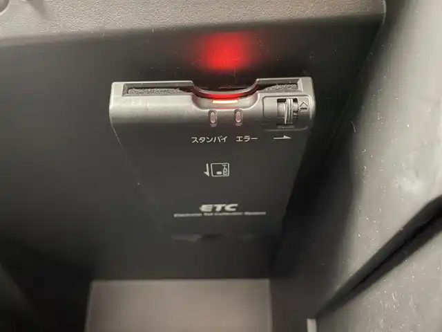 日産 ノート e－パワー X 岡山県 2018(平30)年 4.1万km ガーネットレッド 純正SDナビ/型番:MM318D-W/（CD/DVD/BT/TV)/アラウンドビューモニター/デジタルインナーミラー/エマージェンシーブレーキ/ETC/オートライト/コーナーセンサー/レーンキープアシスト（前後）/純正フロアマット/純正ドアバイザー/純正15インチアルミ/ISOFIX