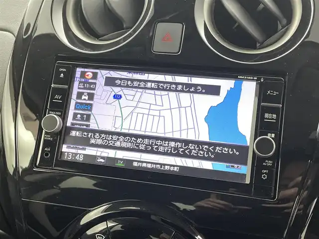 日産 ノート e－パワー X 福井県 2018(平30)年 4.1万km ガーネットレッド 純正ナビ/CD/DVD/Bluetooth/フルセグ/アラウンドビューモニター/バックカメラ/デジタルインナーミラー/エマージェンシーブレーキ/ETC/オートライト/コーナーセンサー/レーンキープアシスト（前後）/横滑り防止装置/衝突軽減システム/フロアマット/ドアバイザー