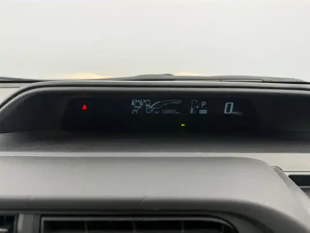 トヨタ アクア S 愛知県 2014(平26)年 13万km ライムホワイトパールクリスタルシャイン ディーラーオプション7インチナビ/　CD/DVD/Bluetooth対応/フルセグTV/バックカメラ/ETC/ドライブレコーダー/革巻きステアリング/ステアリングリモコン/シートヒーター（前席）/純正ハロゲンヘッドライト/フォグランプ/取扱説明書/保証書
