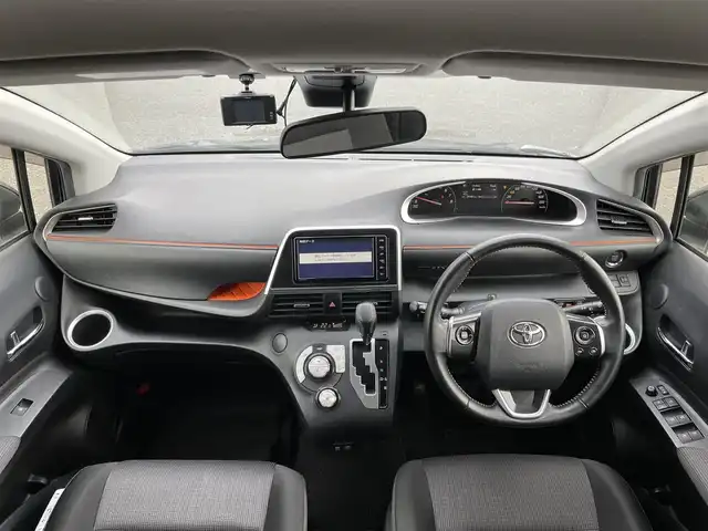 トヨタ シエンタ G 道央・札幌 2020(令2)年 3万km ブラックマイカ ４WD/福祉車両/・ウェルキャブ助手席回転チルトシート車/・車いす収納装置/純正ディーラーOPナビ/CD/DVD/BT/フルセグ/トヨタセーフティセンス/プリクラッシュセーフティ/横滑り防止装置/レーンキープアシスト/クリアランスソナー/パーキングサポートブレーキ/パノラミックビューモニター/ビルトインETC/ドライブレコーダー/両側パワースライドドア/ステアリングリモコン/プッシュスタート/スマートキー/LEDヘッドライト/オートハイビーム/ヘッドライトレベライザー/電動格納ミラー/ウィンカーミラー/純正フロアマット/ドアバイザー/スペアキー