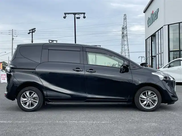 トヨタ シエンタ G 道央・札幌 2020(令2)年 3万km ブラックマイカ ４WD/福祉車両/・ウェルキャブ助手席回転チルトシート車/・車いす収納装置/純正ディーラーOPナビ/CD/DVD/BT/フルセグ/トヨタセーフティセンス/プリクラッシュセーフティ/横滑り防止装置/レーンキープアシスト/クリアランスソナー/パーキングサポートブレーキ/パノラミックビューモニター/ビルトインETC/ドライブレコーダー/両側パワースライドドア/ステアリングリモコン/プッシュスタート/スマートキー/LEDヘッドライト/オートハイビーム/ヘッドライトレベライザー/電動格納ミラー/ウィンカーミラー/純正フロアマット/ドアバイザー/スペアキー