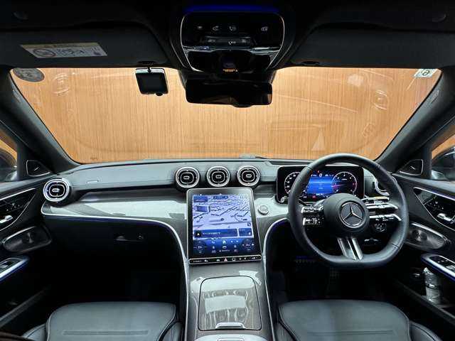 メルセデス・ベンツ Ｍ・ベンツ Ｃ２２０ｄ アバンギャルド　AMGライン 千葉県 2023(令5)年 3.8万km オブシディアンブラック ベーシックパッケージ/レザーエクスクルーシブパッケージ　/パノラマSR　/Burmesterサウンド　/黒革　/ACC/HUD　/ARナビ　/TV　/360°CarPlay　/シートヒーター　/電動トランク　/ハイビームアシストプラス　/衝突軽減B　/ドラレコ　/ETC
