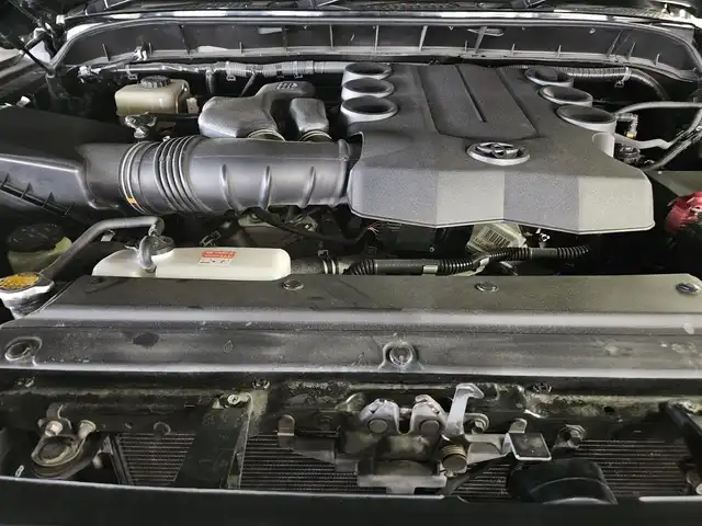 トヨタ ＦＪクルーザー ブラックカラーパッケージ 長崎県 2015(平27)年 7.6万km ブラック/ホワイト 〇４WD/〇純正ナビ/〇フルセグTV/〇バックカメラ/〇ETC/〇ドライブレコーダー/〇クルーズコントロール/〇SRSエアバッグ/〇革巻きステアリングホイール/〇ブラック撥水/防水ファブリックシート/〇純正17インチアルミホイール/〇背面スペアタイヤ/〇リモコンキー/〇禁煙車