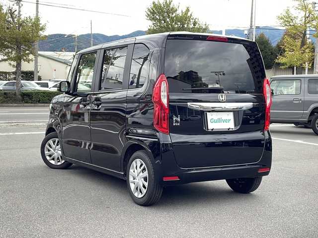 ホンダ Ｎ ＢＯＸ L 長野県 2023(令5)年 0.9万km クリスタルブラックパール ホンダセンシング/Gathers純正9インチナビ（LXU-237NBi）/FM・AM・DVD・CD・フルセグTV・BT/AppleCarPlay対応/バックカメラ/レーダークルーズコントロール/両側パワースライドドア/電動パーキング/ブレーキホールド/コーナーセンサー/シートヒーター/LEDヘッドライト/オートハイビーム/オートライト/ウィンカーミラー/プッシュスタート/スマートキー/スペアキー
