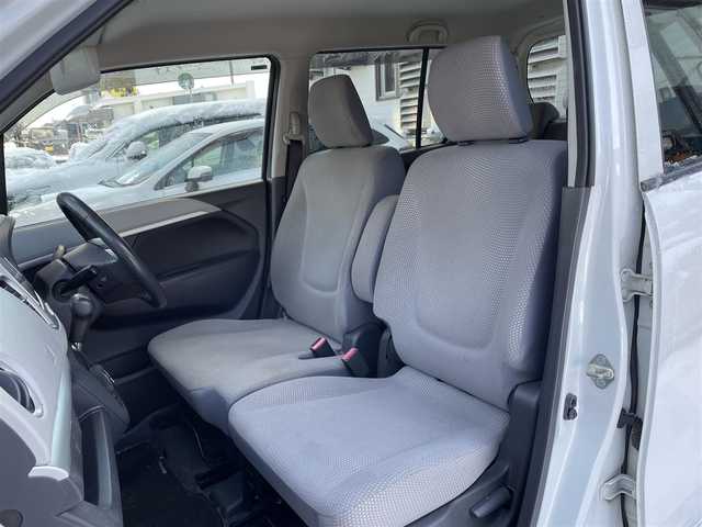 スズキ ワゴンＲ FZ 道央・札幌 2016(平28)年 12.8万km クリスタルホワイトP (株)IDOMが運営する【じしゃロン札幌豊平店】の自社ローン対象車両になります。こちらは現金ご利用時の価格です。/自社ローンご希望の方は別途その旨お申付け下さい。/プッシュスタート/社外ナビ・フルセグTV/シートヒーター/HID