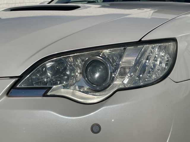 スバル レガシィ ツーリングワゴン 2．0GT EyeSight 青森県 2009(平21)年 17.3万km サテンホワイトパール 4WD・ターボ/純正ナビ・フルセグTV/CD・DVD・Bluetooth・HDD・SD/バックカメラ/前席パワーシート/ビルトインETC/アイサイト/プリクラッシュブレーキ/追従クルーズコントロール/パドルシフト/STIタワーバー/HIDヘッドライト/LEDフォグランプ/社外17インチアルミ/プッシュスタート/スマートキー