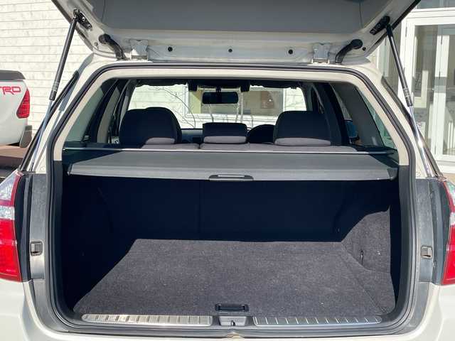 スバル レガシィ ツーリングワゴン 2．0GT EyeSight 青森県 2009(平21)年 17.3万km サテンホワイトパール 4WD・ターボ/純正ナビ・フルセグTV/CD・DVD・Bluetooth・HDD・SD/バックカメラ/前席パワーシート/ビルトインETC/アイサイト/プリクラッシュブレーキ/追従クルーズコントロール/パドルシフト/STIタワーバー/HIDヘッドライト/LEDフォグランプ/社外17インチアルミ/プッシュスタート/スマートキー