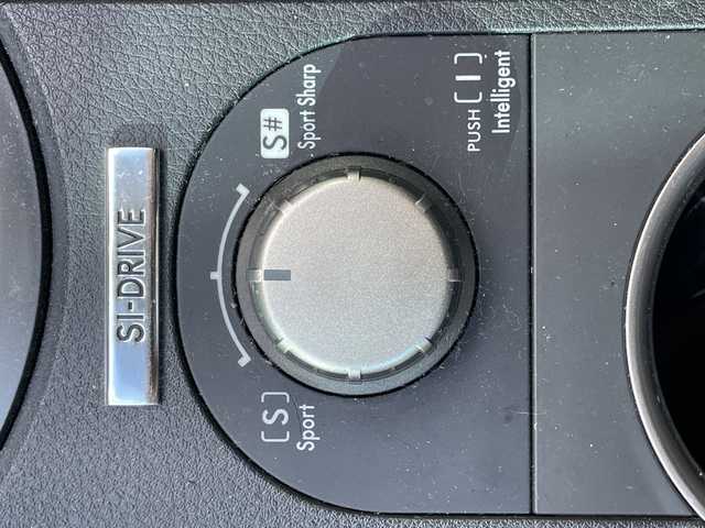 スバル レガシィ ツーリングワゴン 2．0GT EyeSight 青森県 2009(平21)年 17.3万km サテンホワイトパール 4WD・ターボ/純正ナビ・フルセグTV/CD・DVD・Bluetooth・HDD・SD/バックカメラ/前席パワーシート/ビルトインETC/アイサイト/プリクラッシュブレーキ/追従クルーズコントロール/パドルシフト/STIタワーバー/HIDヘッドライト/LEDフォグランプ/社外17インチアルミ/プッシュスタート/スマートキー