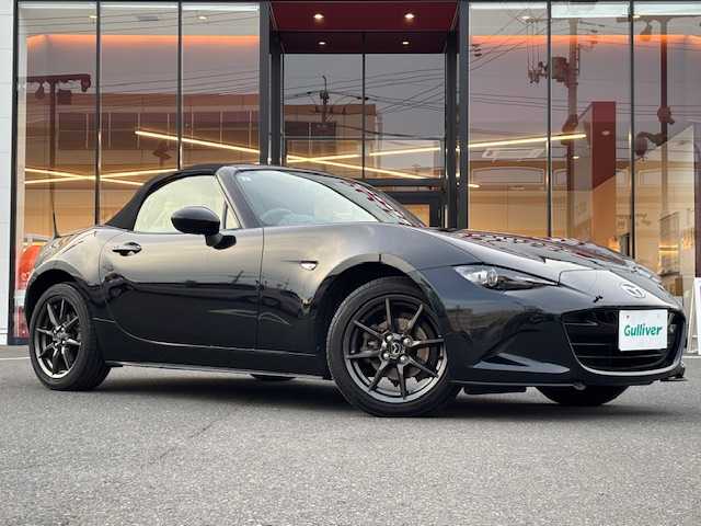 マツダ ロードスター S スペシャルパッケージ 宮城県 2018(平30)年 8.8万km ジェットブラックマイカ 登録時走行距離87925km/純正ナビ/TV・AM・FM・Bluetooth・CD・DVD・AUX/バックカメラ/シートヒーター/パドルシフト/アイドリングストップ/プッシュスタート/横滑り防止装置/パドルシフト/ETC/スマートキー/スマホホルダー/オートライト/純正アルミホイール/純正フロアマット