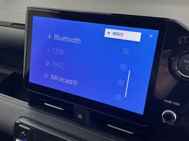 トヨタ ノア ハイブリッド Z 群馬県 2024(令6)年 0.9万km 黒 ワンオーナ　禁煙車　純正１０．５インチディスプレイオーディオ　１３．２型フリップダウンモニター　パワーバックドア　両側パワースライドドア　BSM　両席シートヒーター　トヨタセーフティセンス　ビルトイン　ETC2.0　純正フロアマット　純正アルミホイール