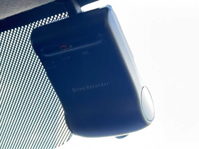 日産 デイズ ハイウェイスターG ターボ 山口県 2016(平28)年 5.1万km ブラック 純正SDナビ【MP315D-W】/・フルセグテレビ/・Bluetooth/・CD/DVD/AM/FM/アラウンドビューモニター/ETC/ドライブレコーダー/エマージェンシーブレーキ/オートハイビーム/D席シートヒーター/純正フロアマット/オートエアコン/シガーソケット/アイドリングストップ/電動格納ウィンカーミラー/ドアバイザー/純正15インチAW