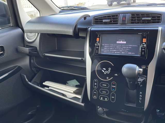 日産 デイズ ハイウェイスターG ターボ 山口県 2016(平28)年 5.1万km ブラック 純正SDナビ【MP315D-W】/・フルセグテレビ/・Bluetooth/・CD/DVD/AM/FM/アラウンドビューモニター/ETC/ドライブレコーダー/エマージェンシーブレーキ/オートハイビーム/D席シートヒーター/純正フロアマット/オートエアコン/シガーソケット/アイドリングストップ/電動格納ウィンカーミラー/ドアバイザー/純正15インチAW