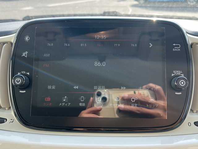 フィアット ５００ ツインエア ラウンジ 香川県 2020(令2)年 3.7万km 白 純正ナビ（BT)/ガラスルーフ/コーナーセンサー/ハロゲンヘッドライト/ETC/ターボ