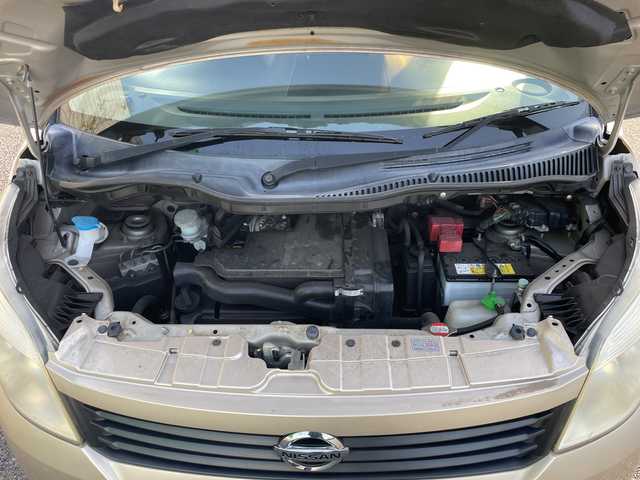 日産 ルークス G 茨城県 2010(平22)年 8.2万km クリアベージュ 純正ＳＤナビ　/-TV/BT/CD/SD/パワースライドドア　/バックカメラ　/ＥＴＣ　/プッシュスタート　/スペアキー　/純正フロアマット　/パワーステアリング　/パワーウインドウ　/エアバックＷ　/取扱説明書