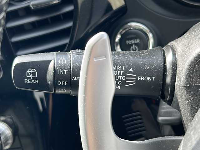 三菱 アウトランダー ＰＨＥＶ G 山口県 2020(令2)年 4.2万km ルビーブラックP 禁煙車/スマートキー/プッシュスタート/ETC/全方位カメラ/純正メモリナビ/(DTV/BT/DVD/ラジオ)/パワーシート/シートヒーター/ステアリングヒーター/ブラインドスポットモニター/レーダークルーズコントロール/パドルシフト/衝突軽減ブレーキ/パワーバックドア/オートライト/オートエアコン/純正フロアマット/純正アルミホイール